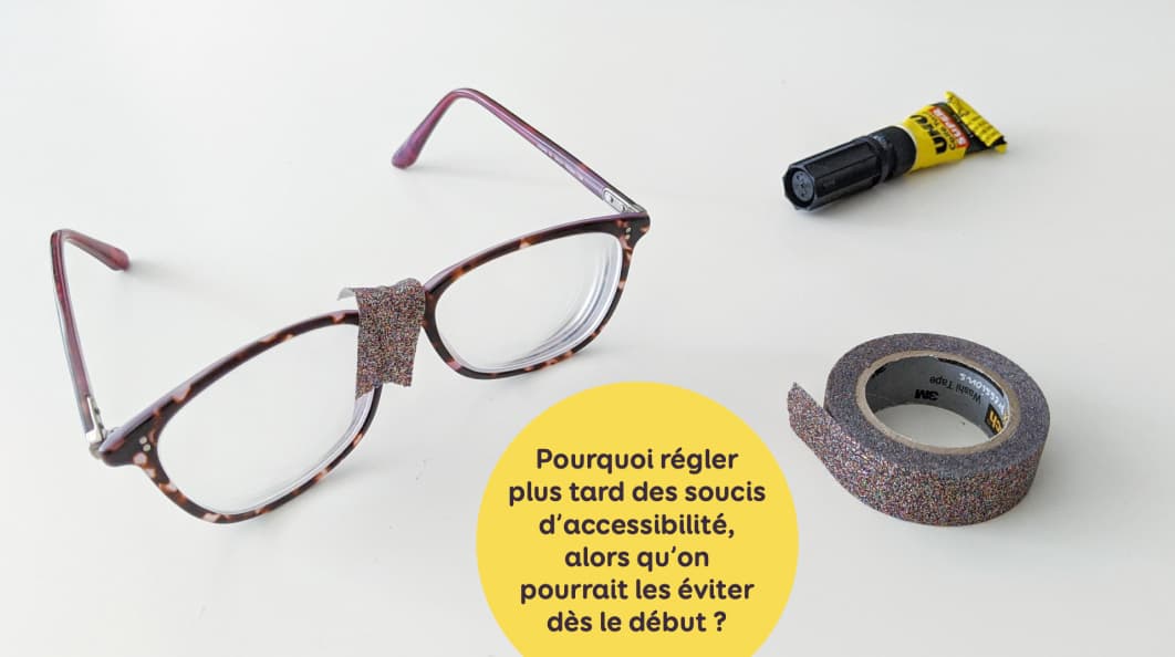 Des lunettes cassées réparées avec du ruban adhésif brillant et de la colle